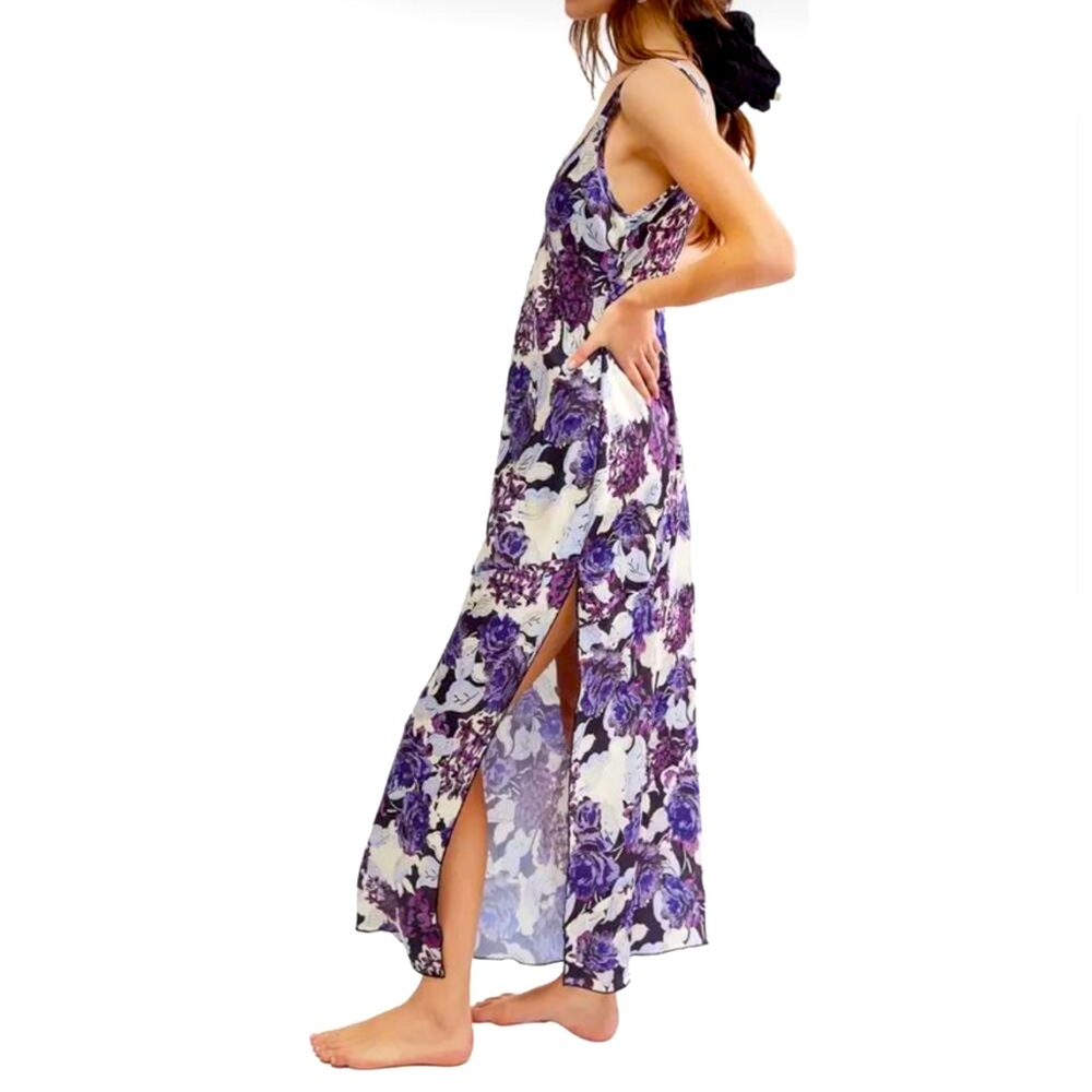 Free People |NWT Dark Night Worth the Wait Floral Dark Sz M